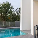Вилла Sunshine With Optionally Heated Pool 150m Above Ocean & Sandy Estreito Da Calheta