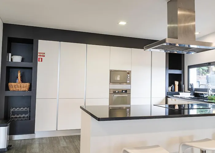 Sunshine With Optionally Heated Pool 150m Above Ocean & Sandy