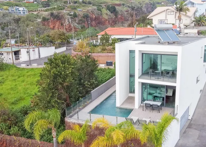 Вилла Sunshine With Optionally Heated Pool 150m Above Ocean & Sandy Estreito Da Calheta