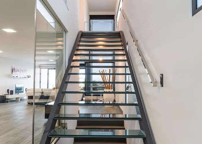 Sunshine With Optionally Heated Pool 150m Above Ocean & Sandy