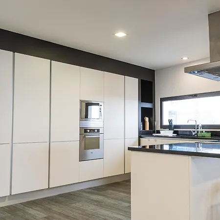 Villa Sunshine With Optionally Heated Pool 150m Above Ocean & Sandy