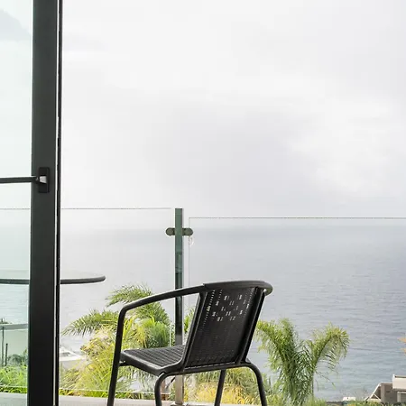 Sunshine With Optionally Heated Pool 150m Above Ocean & Sandy Villa